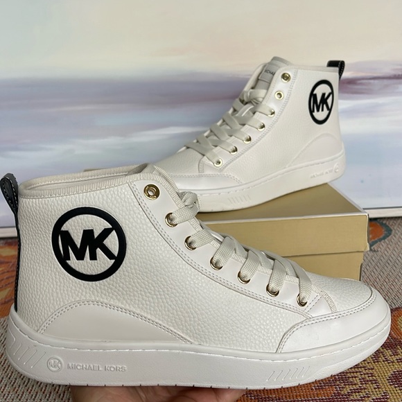 MICHAEL KORS SHEA MID HIGH TOP
FAUX LEATHER
49R4SHFE5L
BLACK
Fashion sneakers - Picture 15 of 16